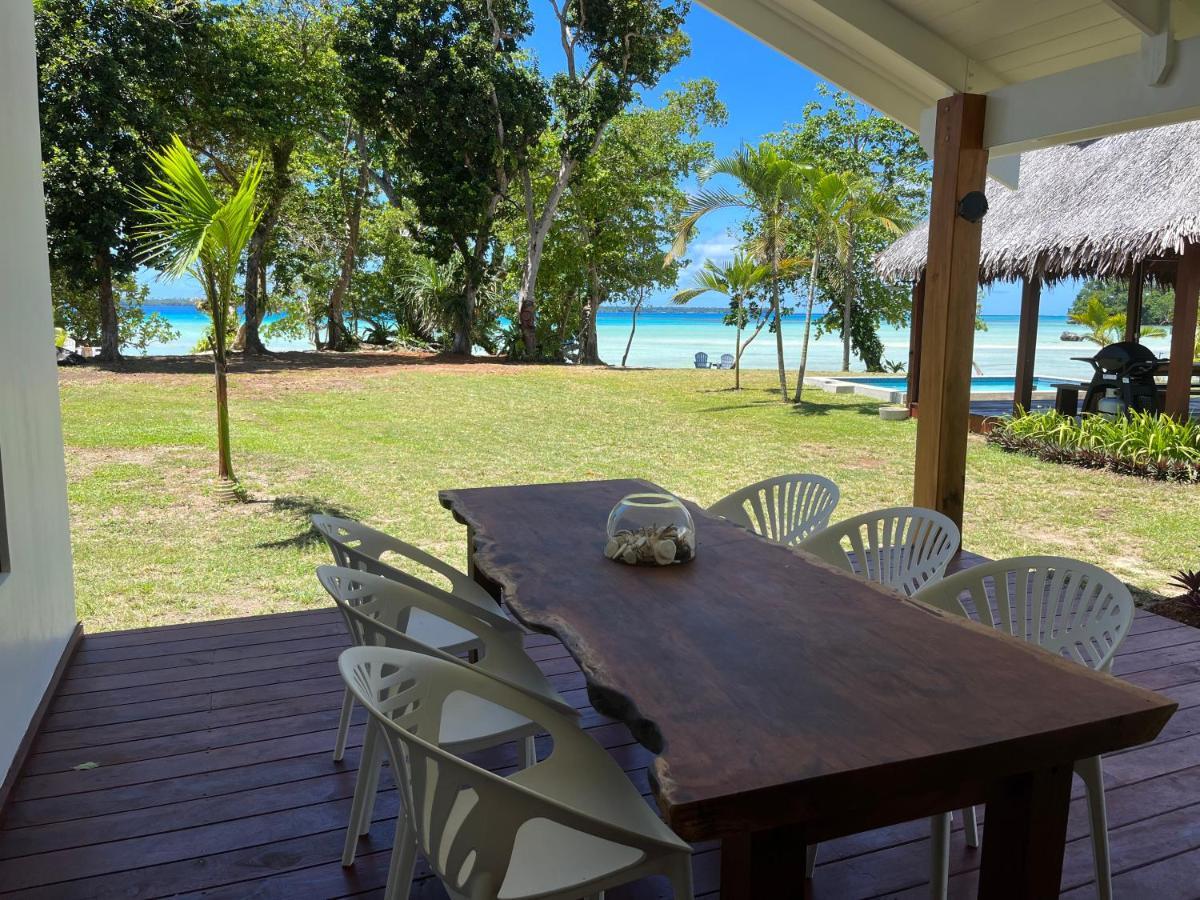 Lope Lope Beach Bungalows Luganville Bagian luar foto