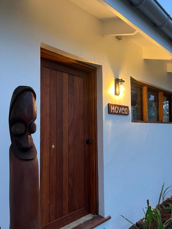 Lope Lope Beach Bungalows Luganville Bagian luar foto