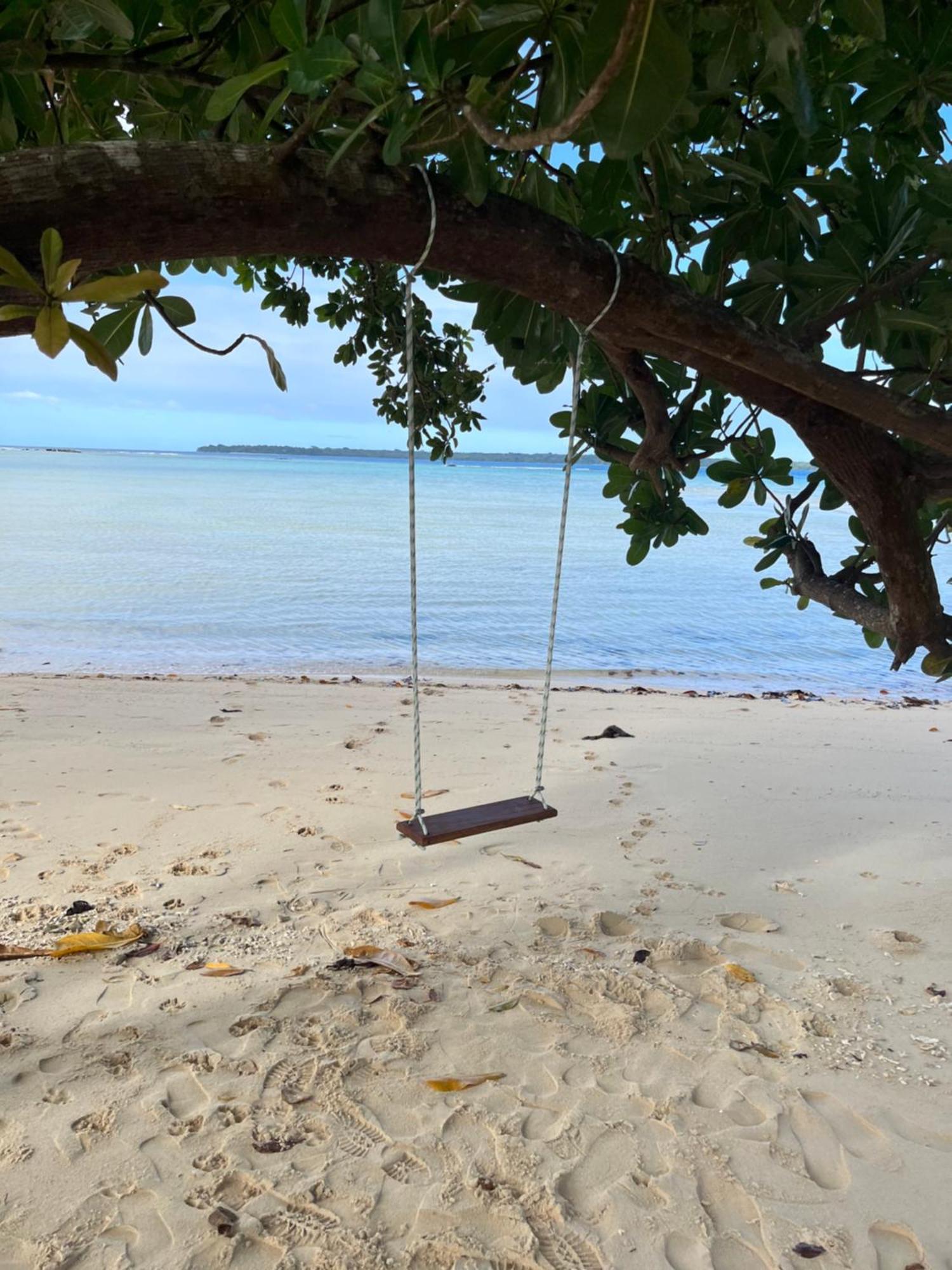 Lope Lope Beach Bungalows Luganville Bagian luar foto